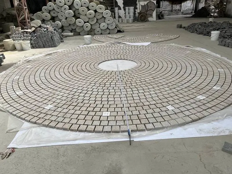 Natural Stone Paver Patio G682 Flamed Granite Cobblestone Back Mesh for Plaza Park Design